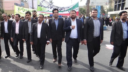 حضور جمعی از کارکنان دیوان محاسبات استان در راهپیمایی روز 13 آبان
